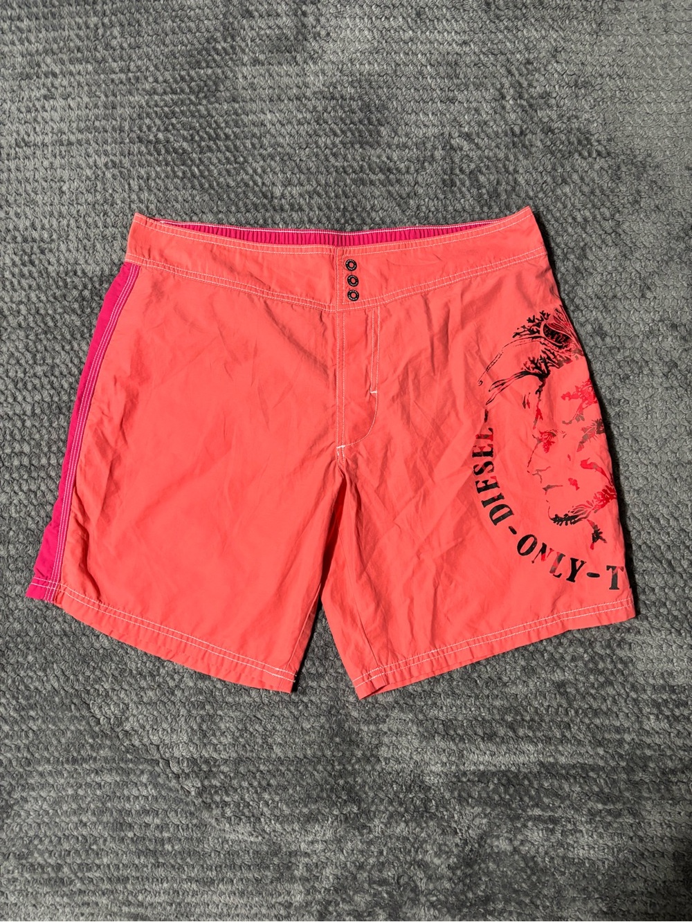 Diesel Coral 'Only The Brave" mohawk logo Swim Shorts with Pink Sid. Size L